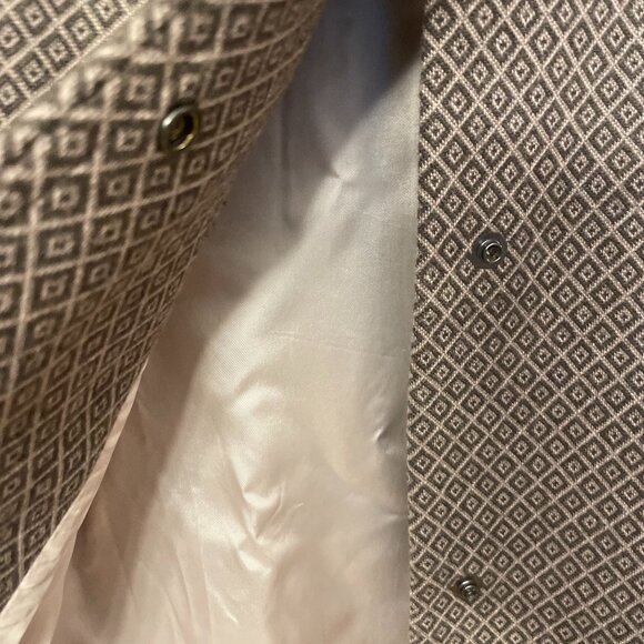 Gorgeous Benetton Elegant Straight Fit Coat: Size S - Picture 4 of 16